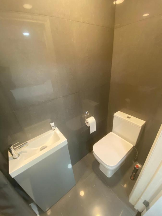Mannbuilding Hotell London Eksteriør bilde